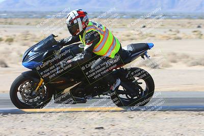 media/Feb-04-2024-SoCal Trackdays (Sun) [[91d6515b1d]]/7-Turn 9 Inside (1140am)/